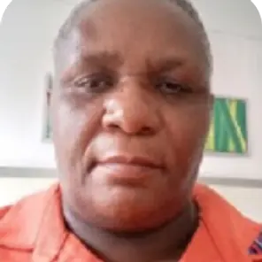 Portrait of Esther Netshivhongweni